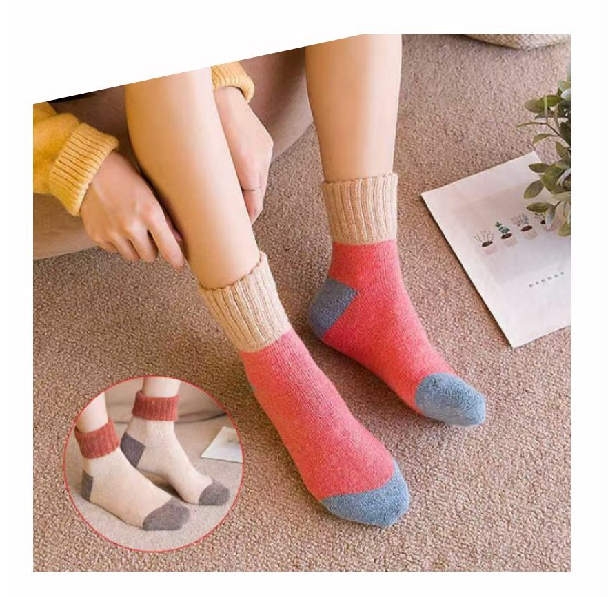 Colorful Thick Winter Basics Women's Sweater