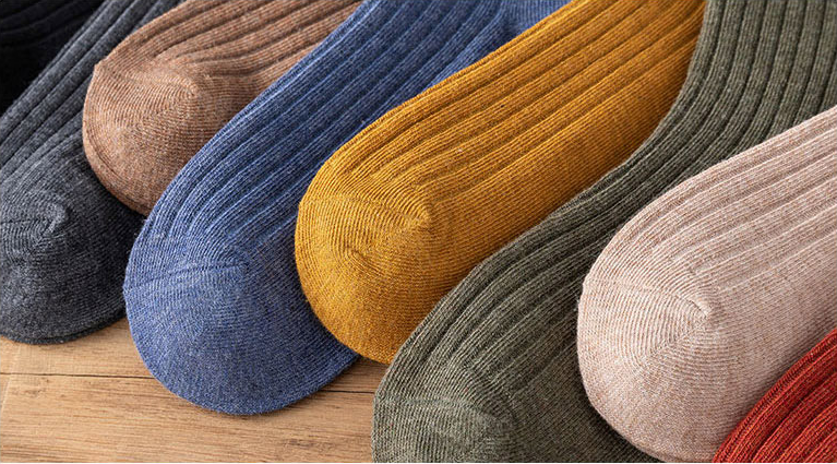 Women's Crew Socks Ribbed