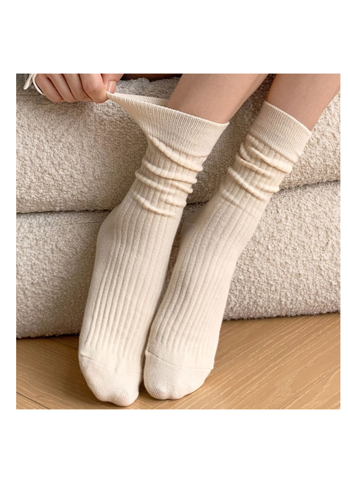 Women's Modern Simple Ribbed Mid-Calf Socks