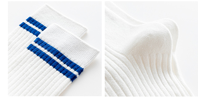 Women's Two-Stripe Point Line Socks