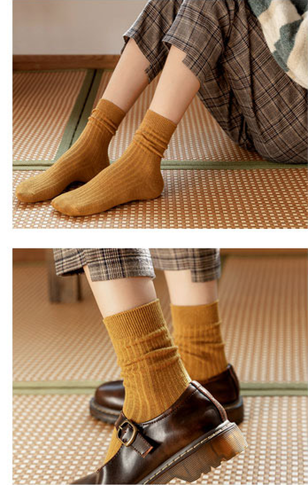 Women's Crew Socks Ribbed