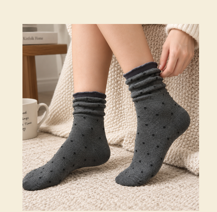 2-Way Women's Fashion Dot Ruffle Socks