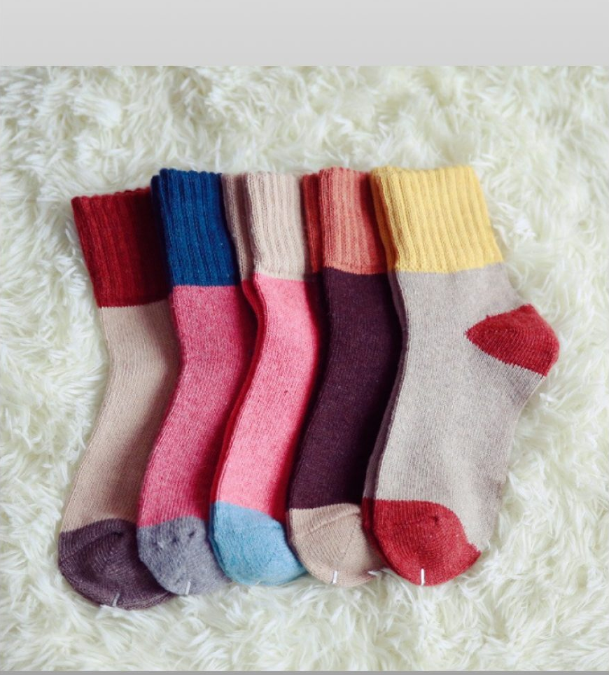 Colorful Thick Winter Basics Women's Sweater