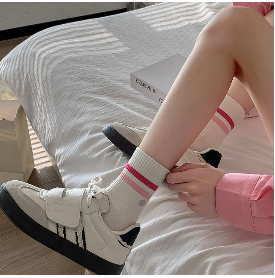 Smile Embroidered Stripe Women's Mid-Calf Socks