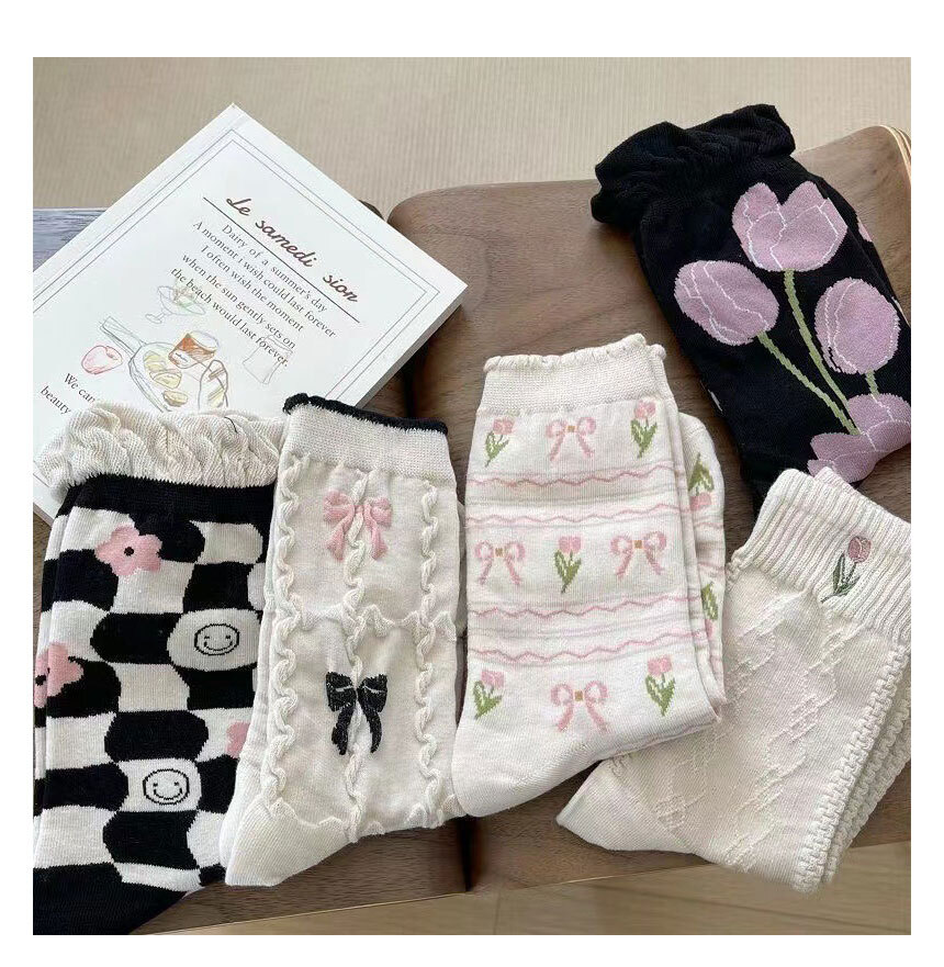 Pattern Frill Mid-Weight Socks