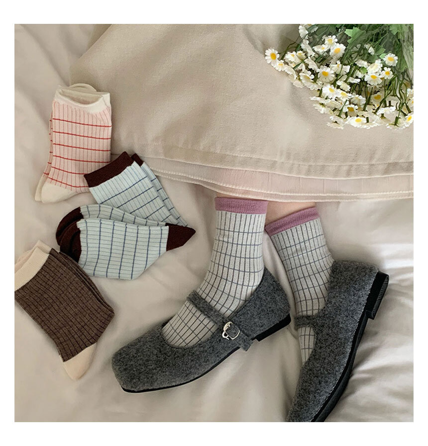 Stripe Rib Knit Crew Socks