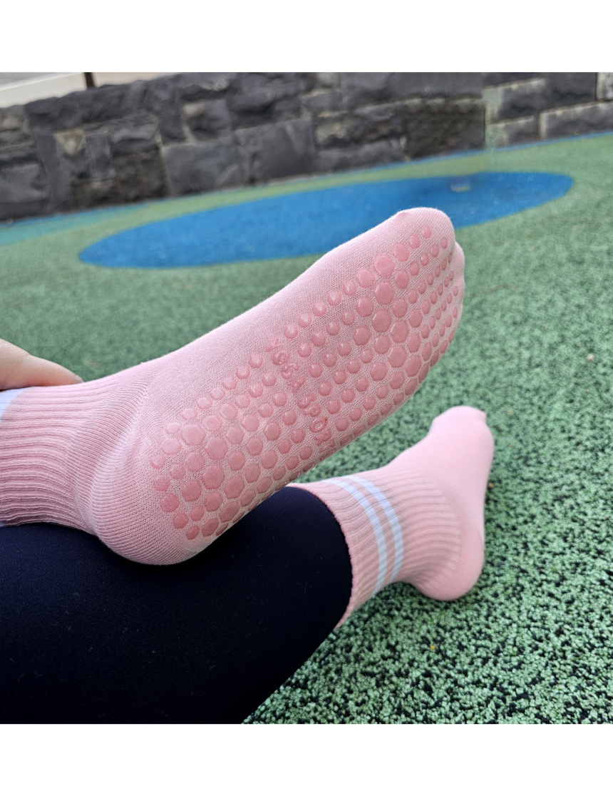 Non-Slip Pilates Socks Mid-Calf