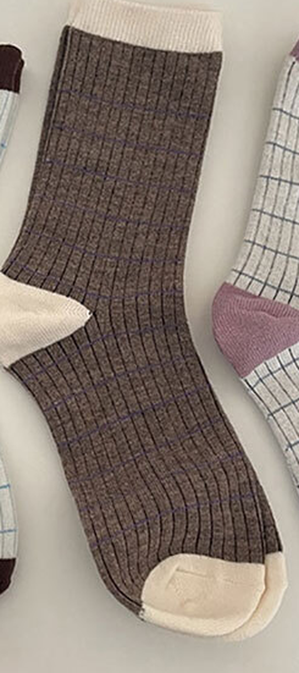 Stripe Rib Knit Crew Socks