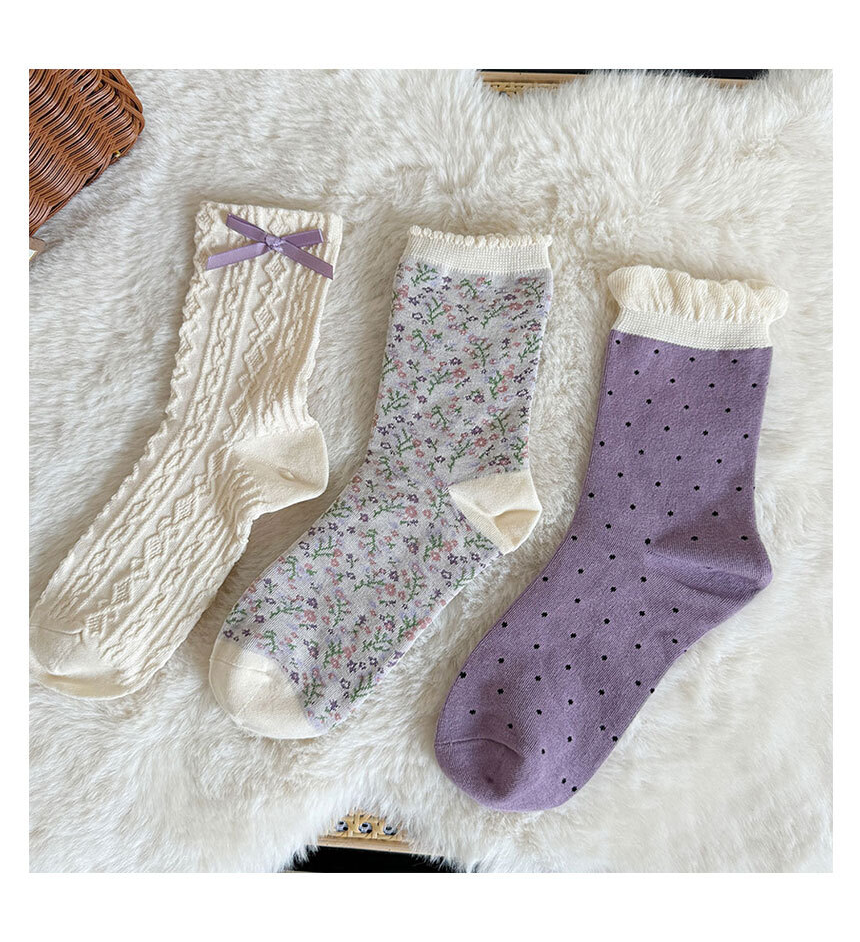 Flower Dot Ruffle Mid-Weight Socks